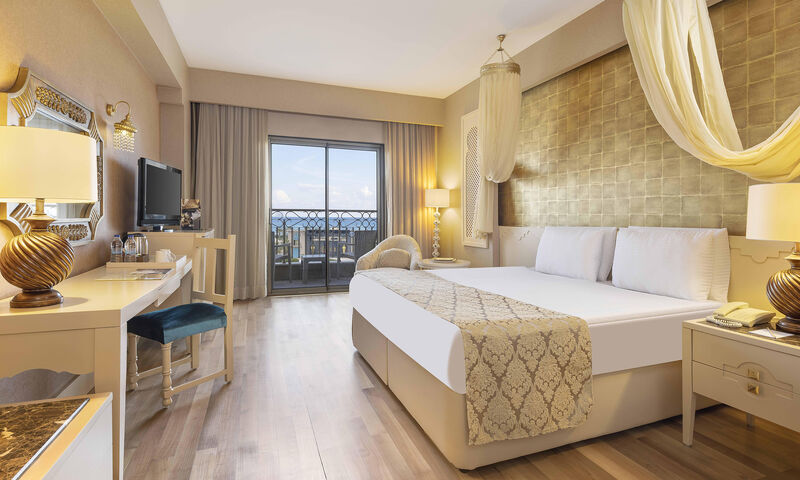 Spice Hotel & Spa