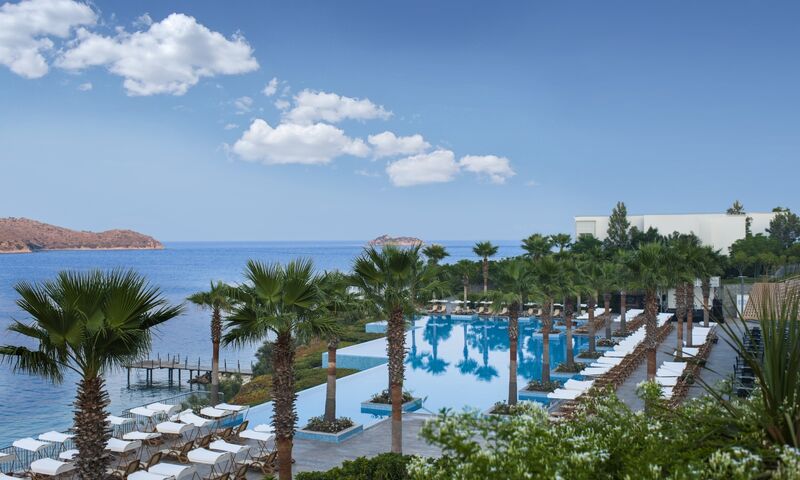 XANADU RESORT HOTEL