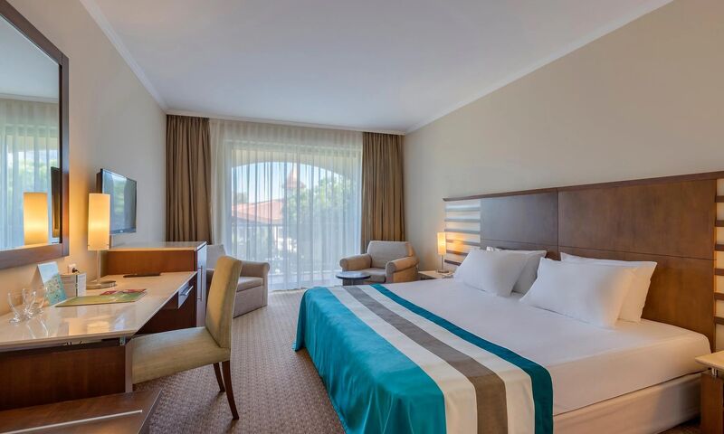 GREEN MAX HOTEL